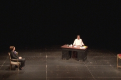 MONO-00402_57_13_17Still015